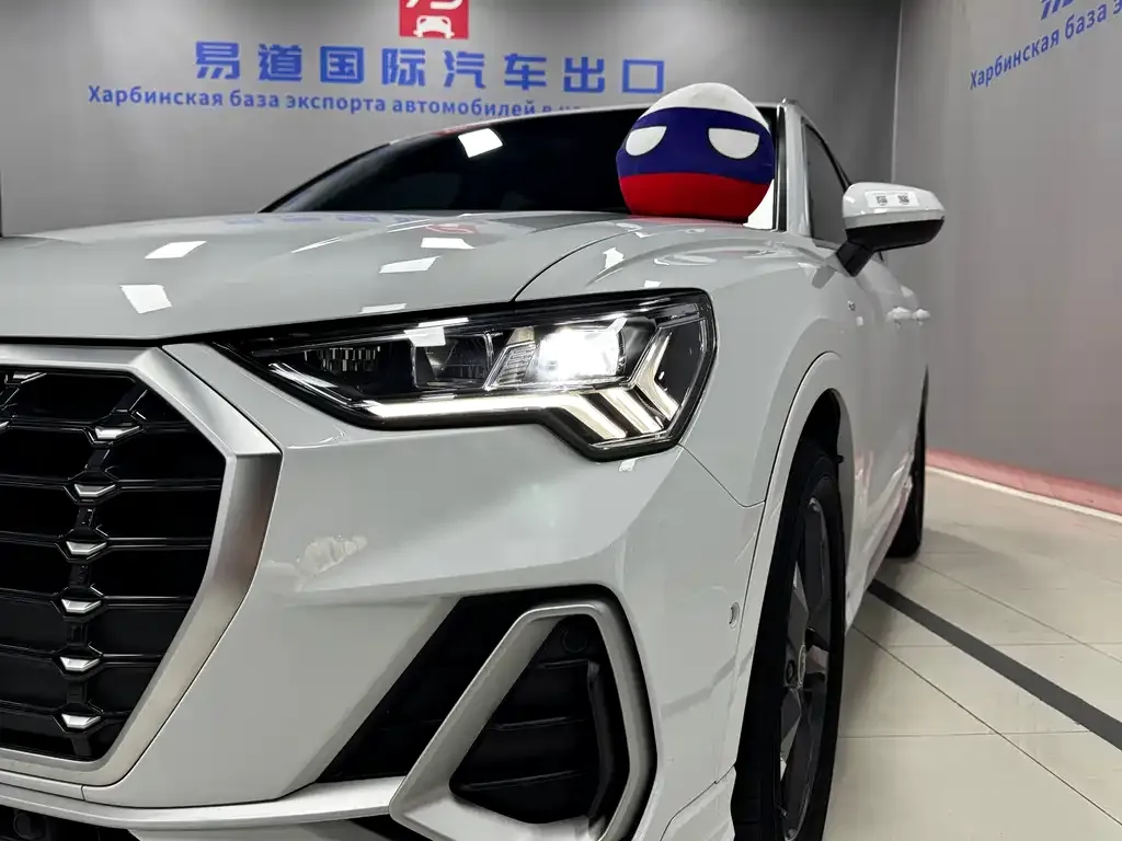 Audi Q3 2021 из CN, фото 8