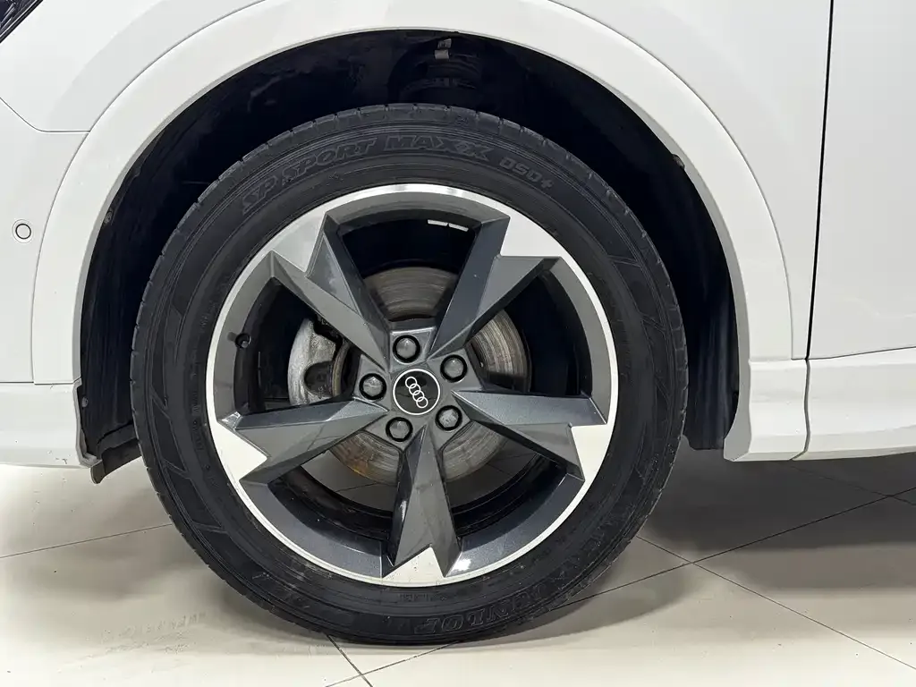 Audi Q3 2021 из CN, фото 5