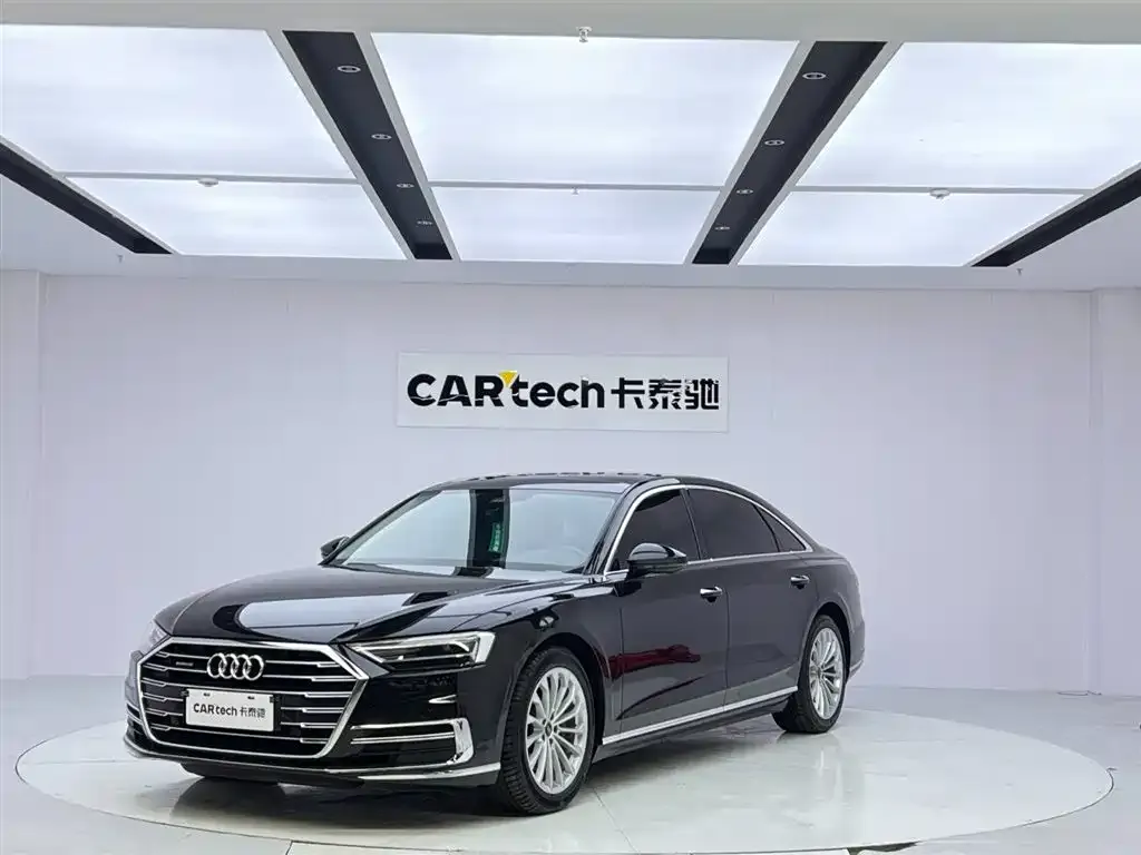 Audi A8 2021 из CN, фото 1