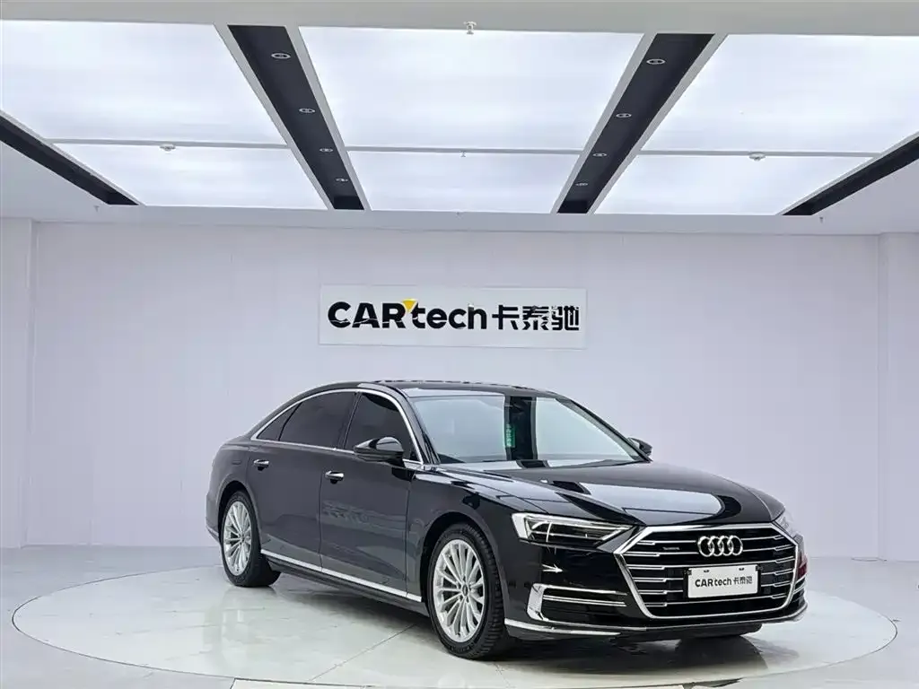 Audi A8 2021 из CN, фото 6