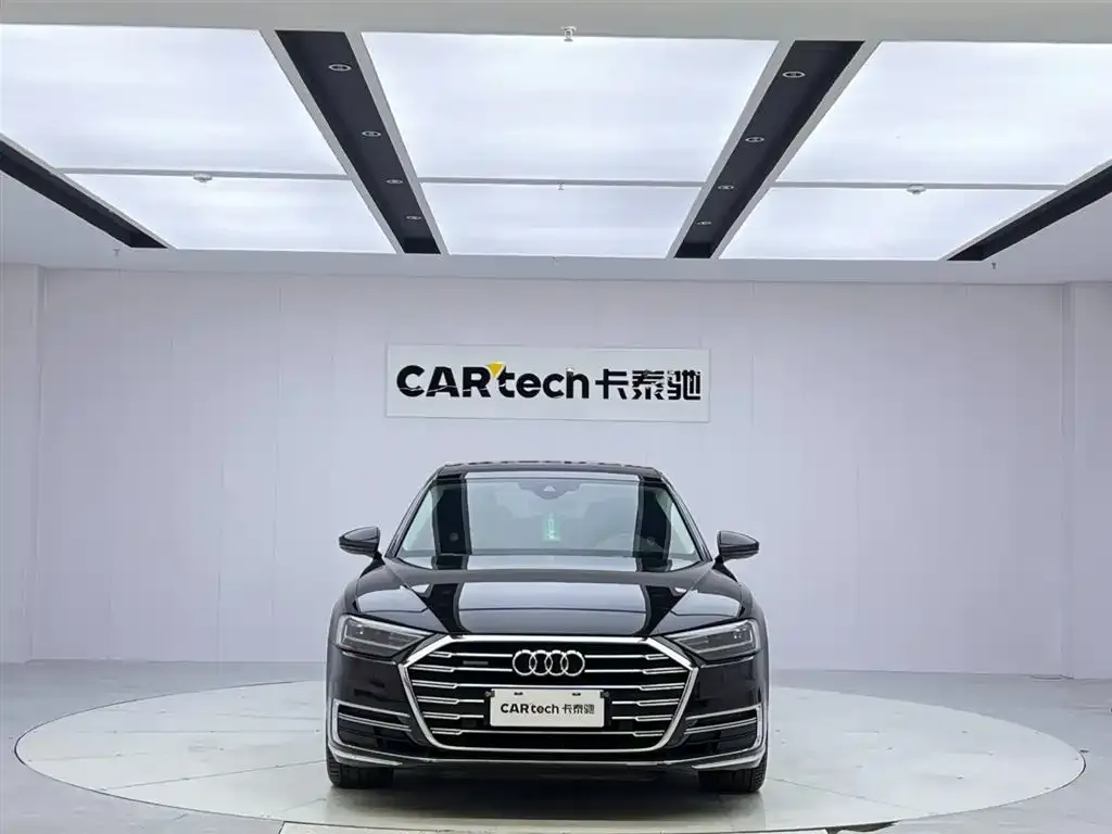 Audi A8 2021 из CN, фото 2