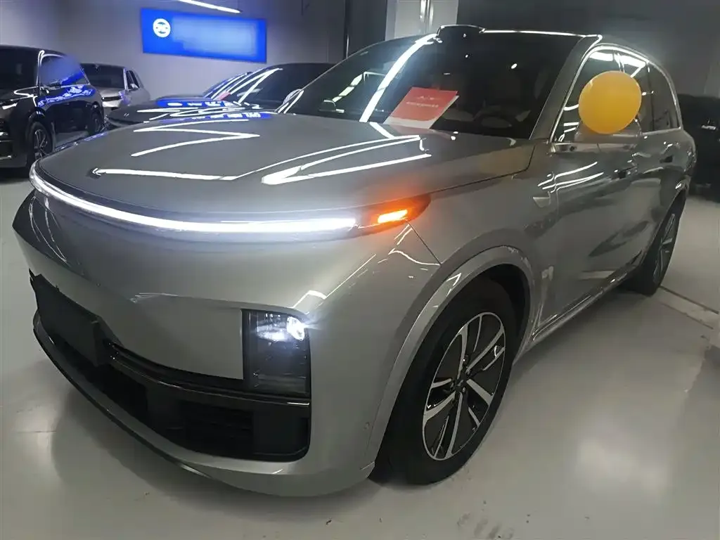 Li Auto L8 2024 из CN, фото 1