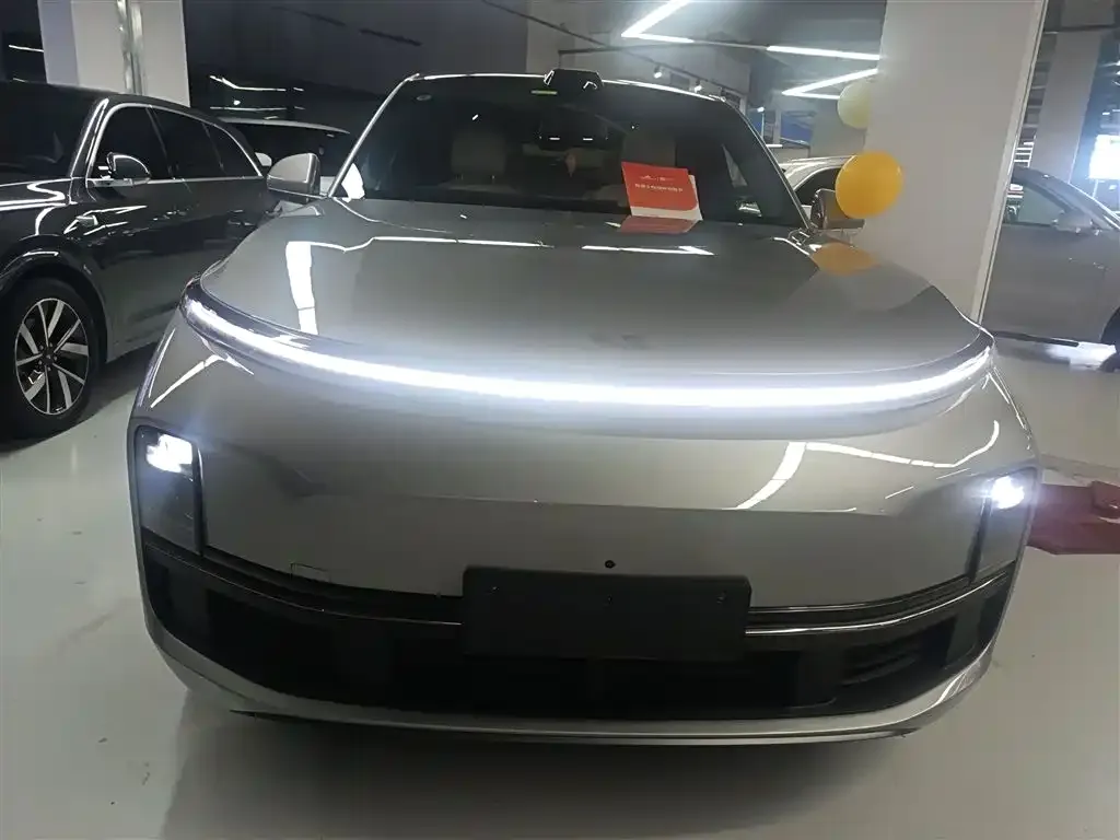 Li Auto L8 2024 из CN, фото 8