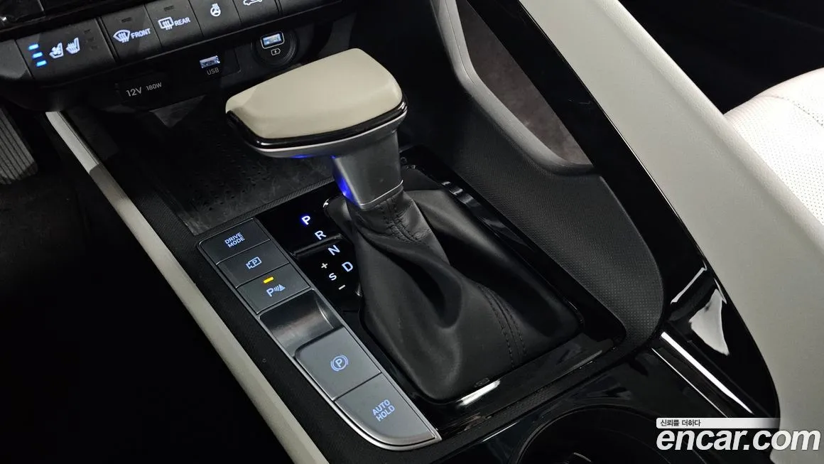 Hyundai AVANTE — фото 6