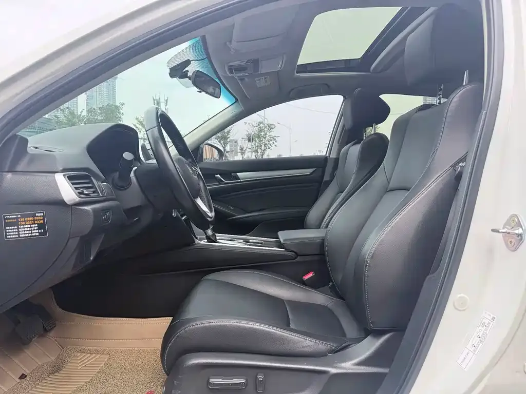 Honda Accord 2021 из CN, фото 2