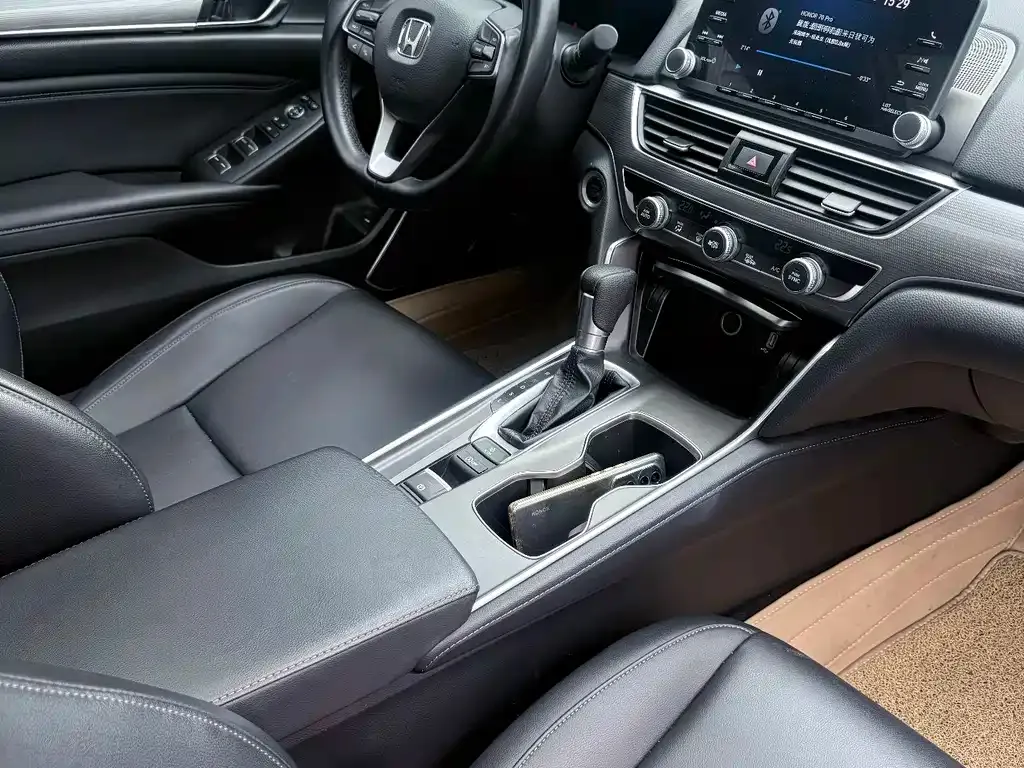 Honda Accord 2021 из CN, фото 10