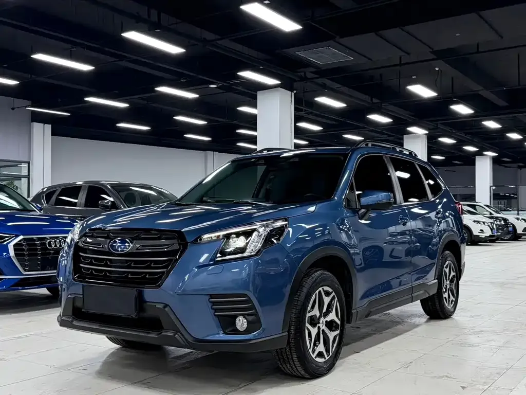 Subaru Forester 2023 из CN, фото 1
