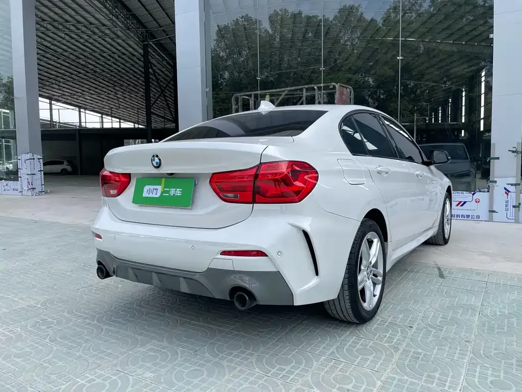 BMW 1 Series 2022 из CN, фото 9