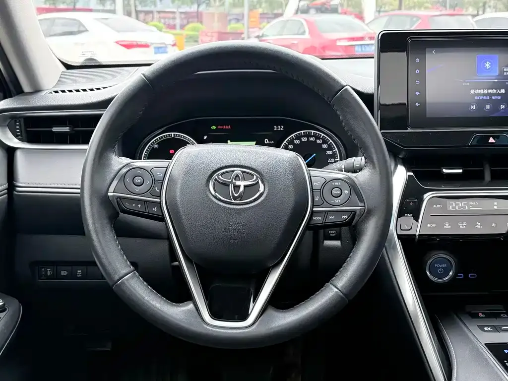 Toyota Venza 2023 из CN, фото 10
