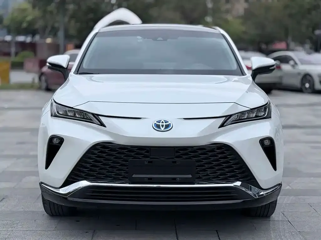 Toyota Venza 2023 из CN, фото 2