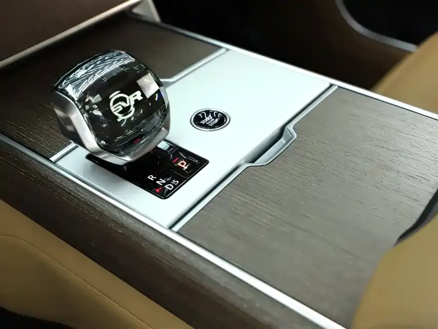 Land Rover Range Rover 2024 из CN, фото 5