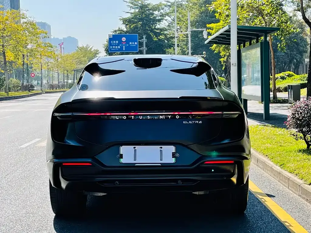 Lotus Eletre 2023 из CN, фото 8