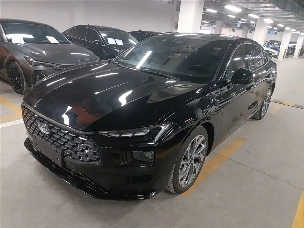 Ford Mondeo 2023 из CN, фото 1
