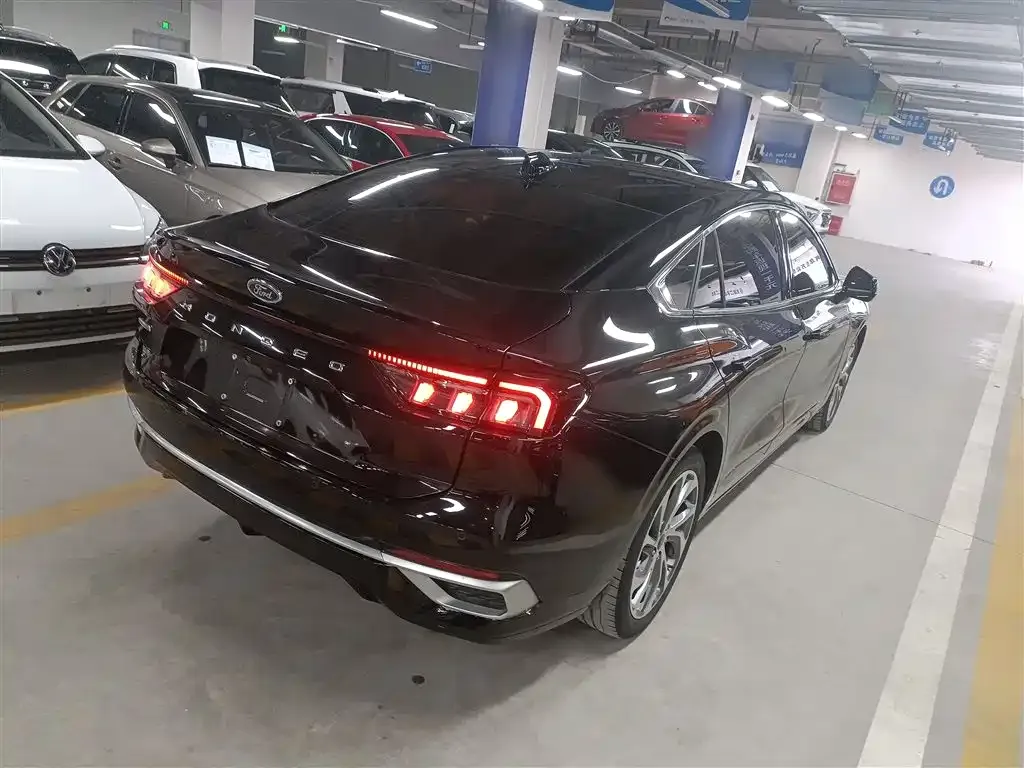 Ford Mondeo 2023 из CN, фото 9