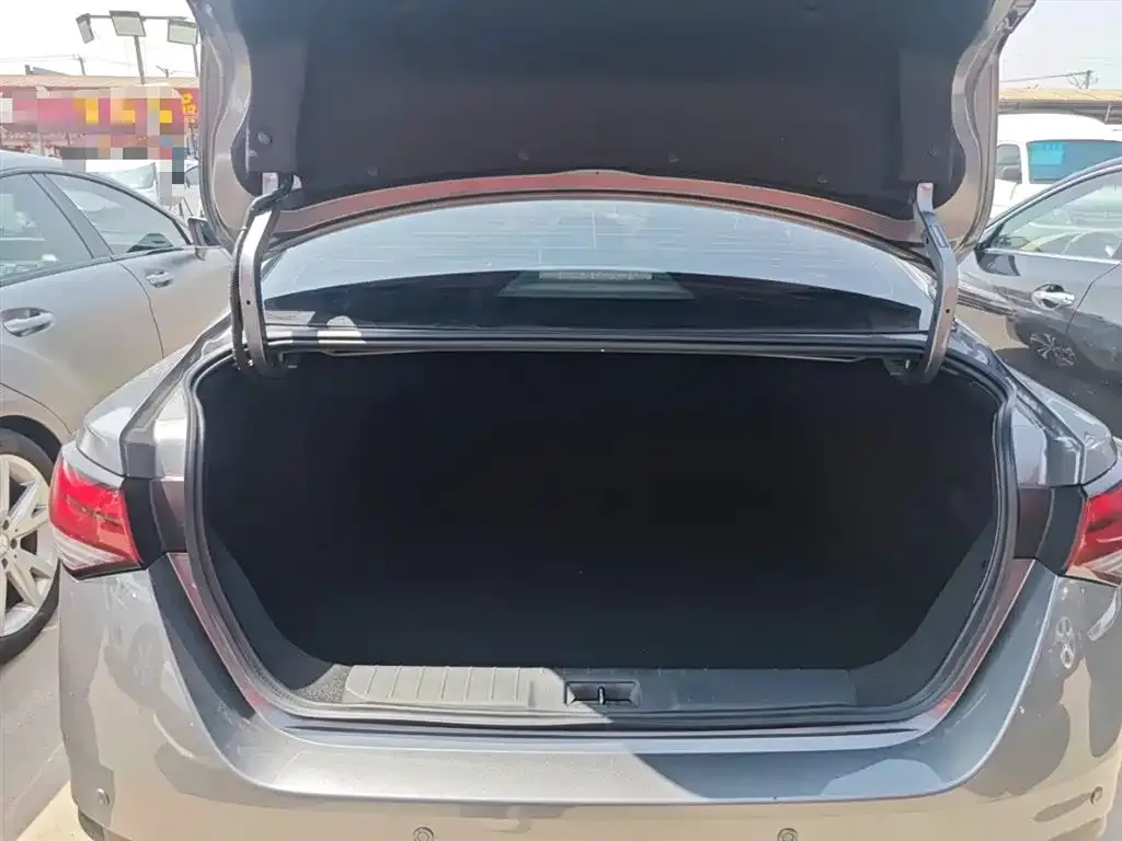 Nissan Sylphy 2023 из CN, фото 3