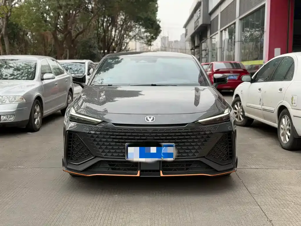 Changan UNI-V 2024 из CN, фото 9