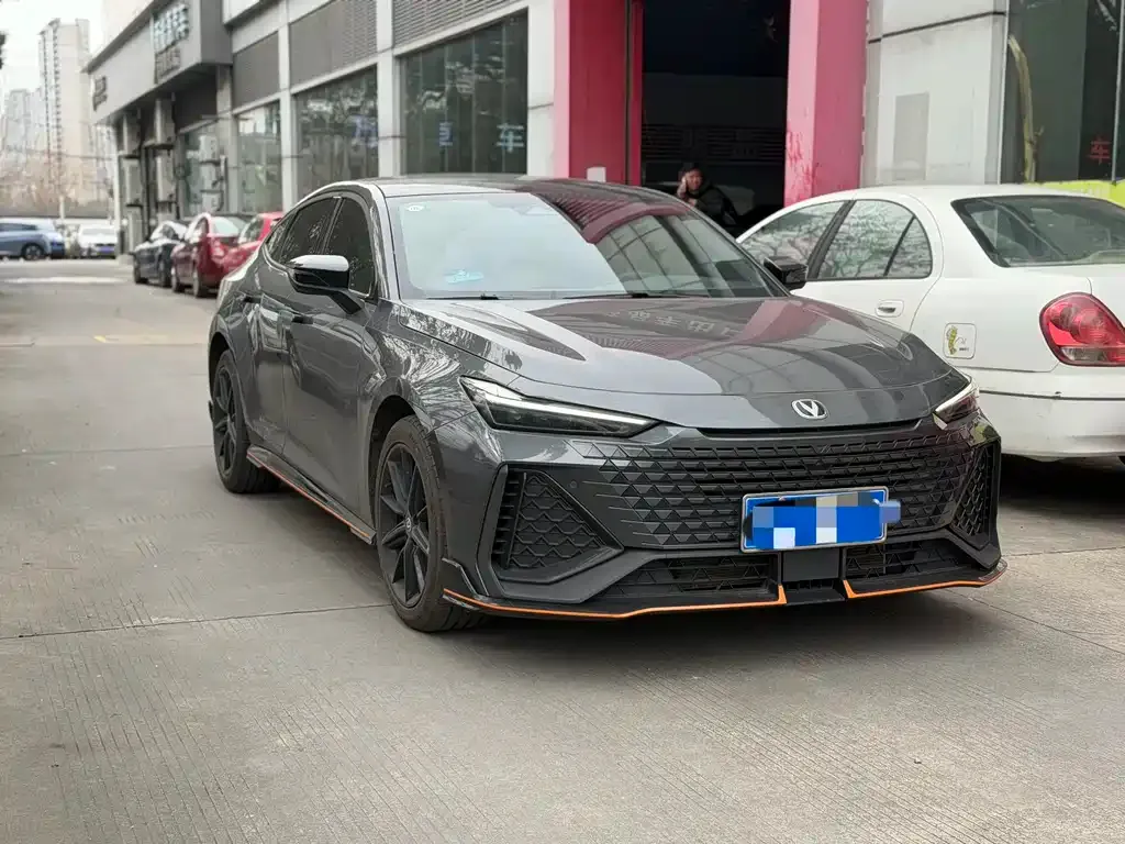 Changan UNI-V 2024 из CN, фото 8