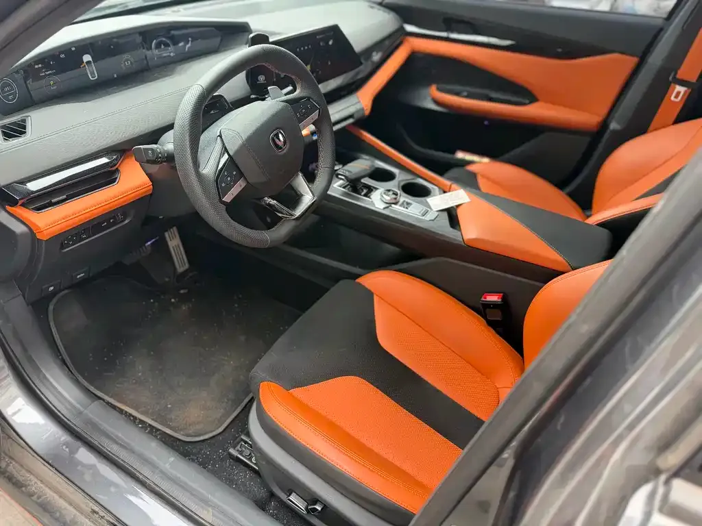 Changan UNI-V 2024 из CN, фото 5