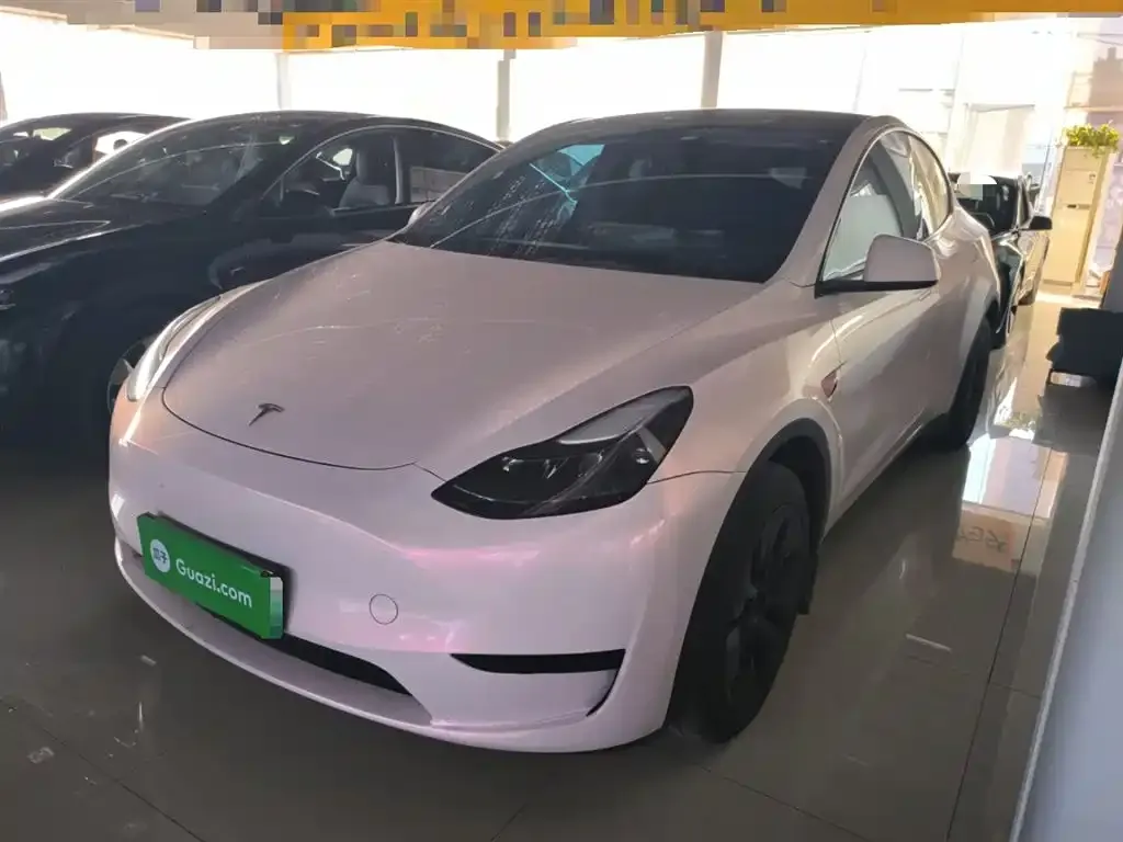 Tesla Model Y 2024 из CN, фото 3