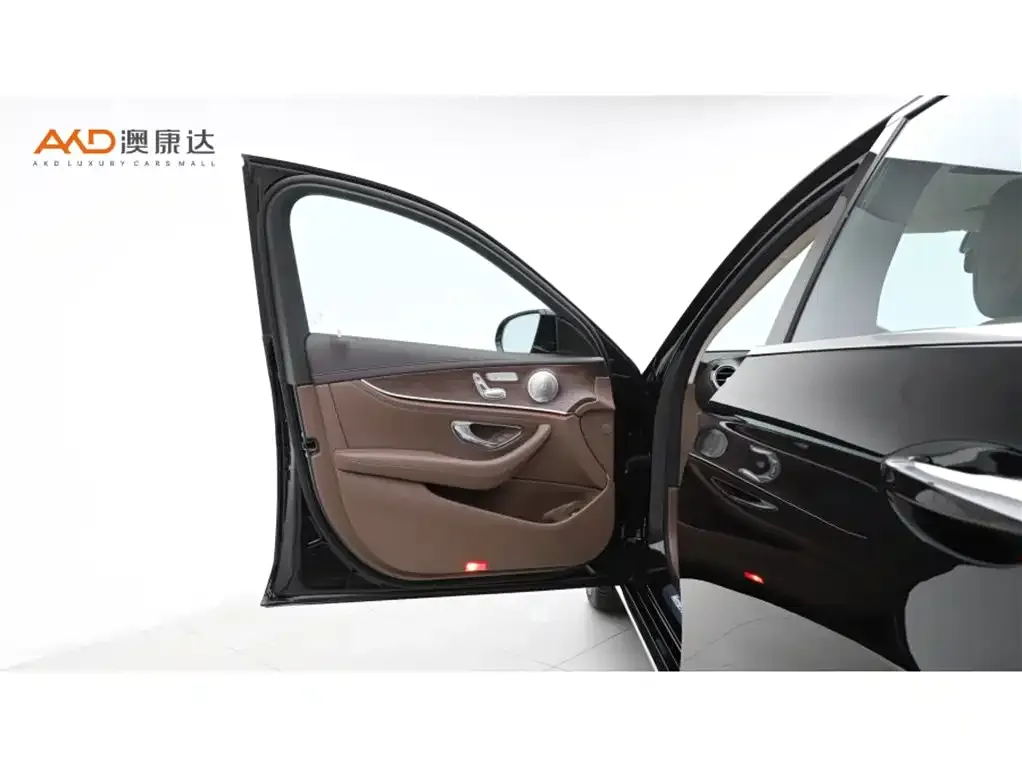Mercedes-Benz E-Class 2022 из CN, фото 5