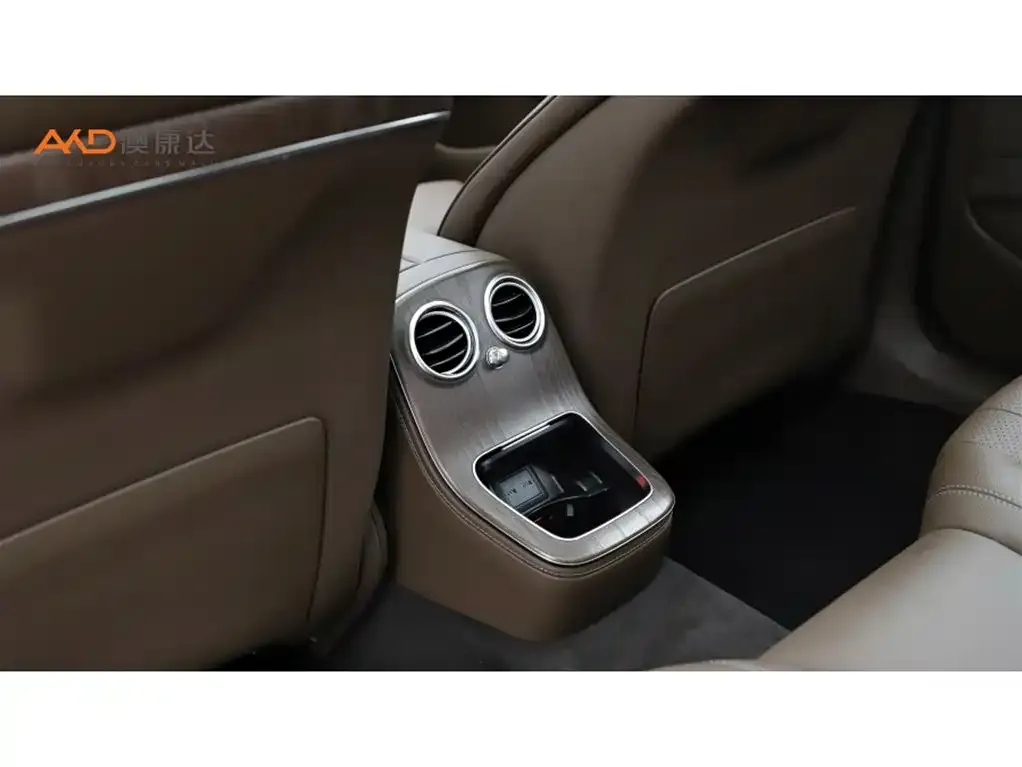 Mercedes-Benz E-Class 2022 из CN, фото 2