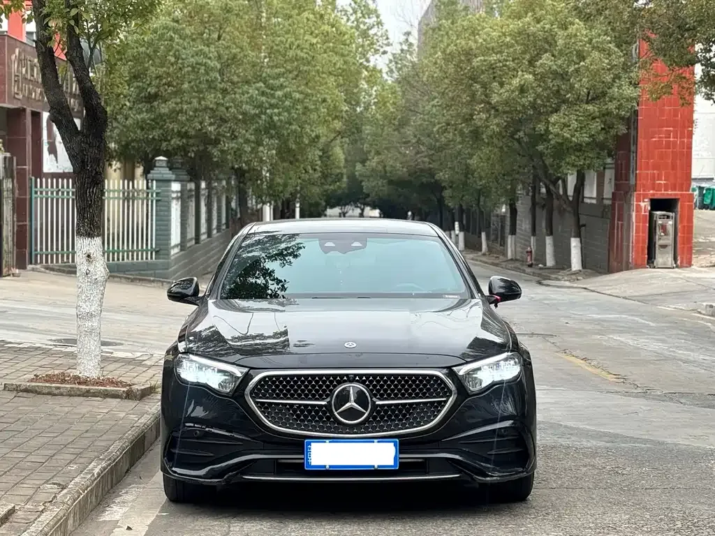 Mercedes-Benz E-Class 2024 из CN, фото 6