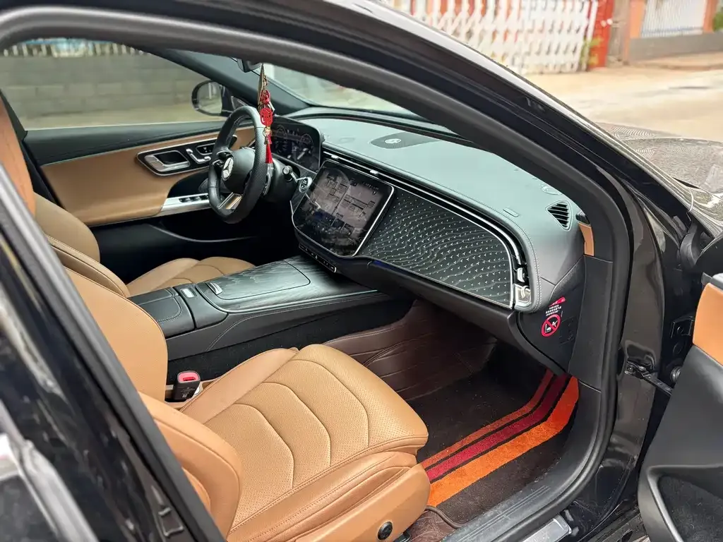 Mercedes-Benz E-Class 2024 из CN, фото 4