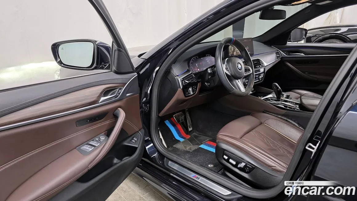 BMW 5-Series 2021 из KR, фото 10