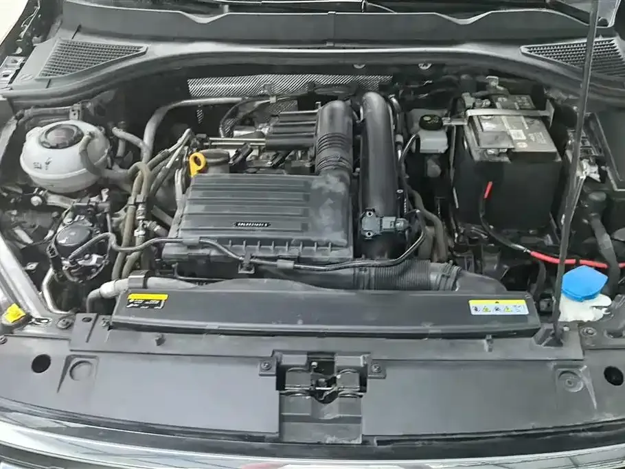 Volkswagen Bora 2023 из CN, фото 3
