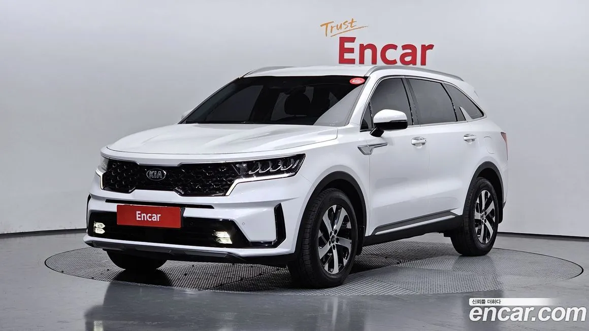Kia Sorento — фото 1