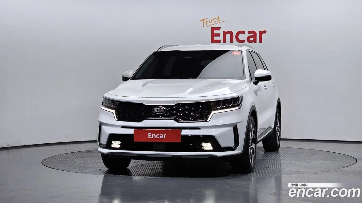 Kia Sorento — фото 5