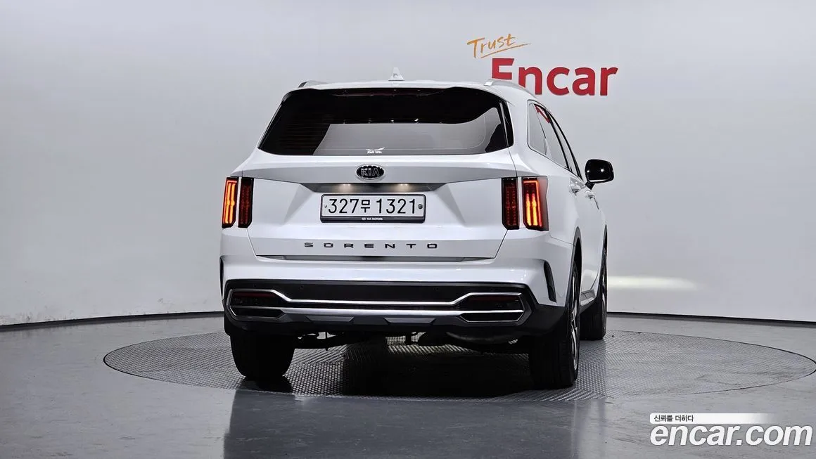 Kia Sorento — фото 3