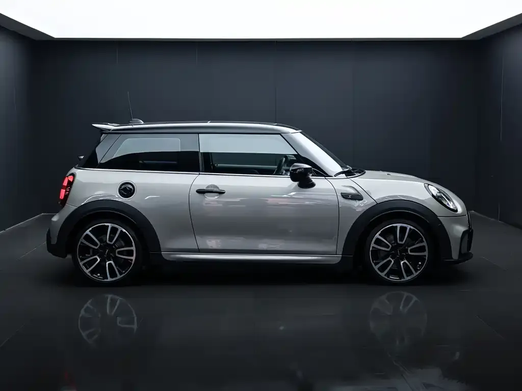 MINI Cooper (3-door) 2024 из CN, фото 7
