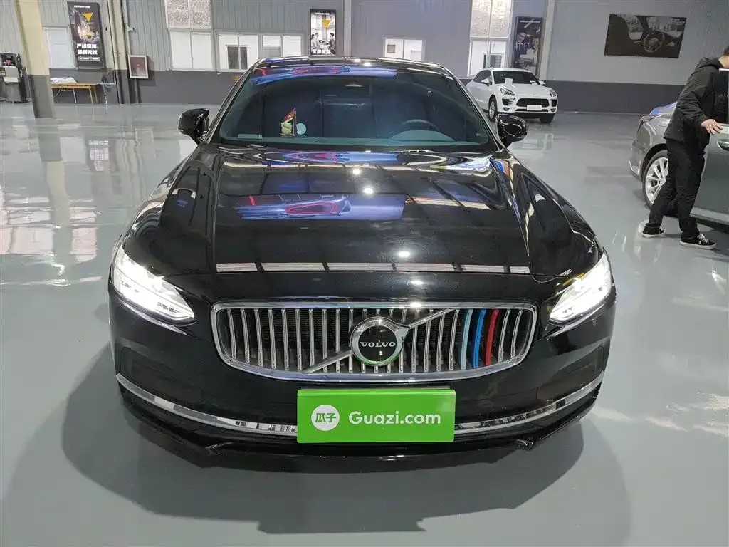Volvo S90 2023 из CN, фото 6