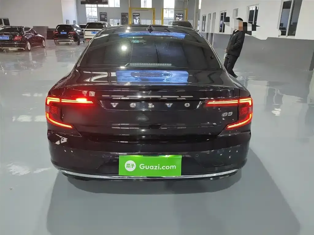 Volvo S90 2023 из CN, фото 9