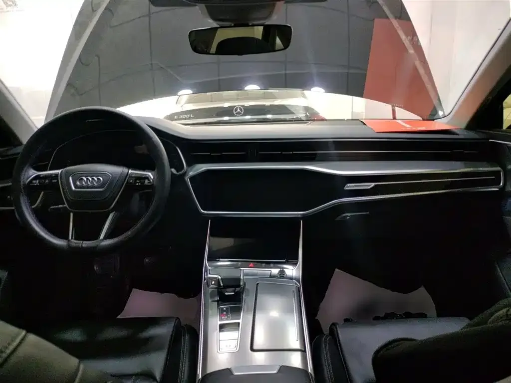 Audi A6L 2023 из CN, фото 2