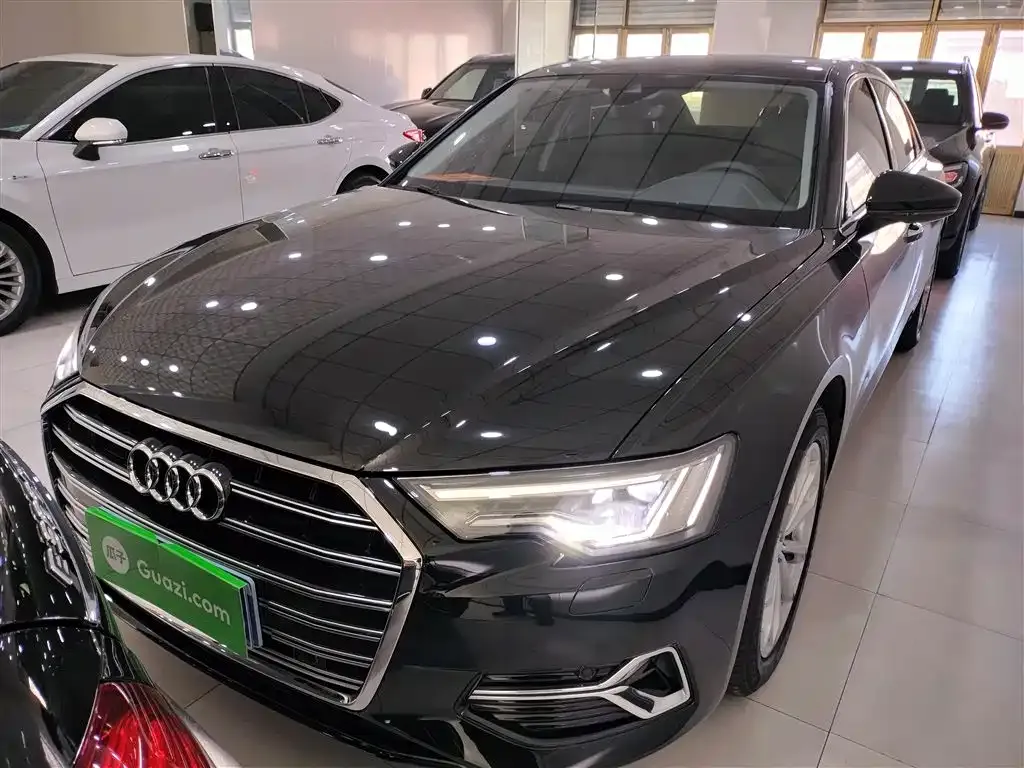 Audi A6L 2023 из CN, фото 10