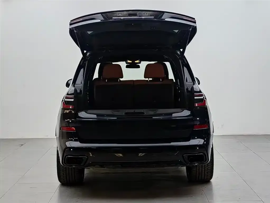 BMW X7 2023 из CN, фото 4