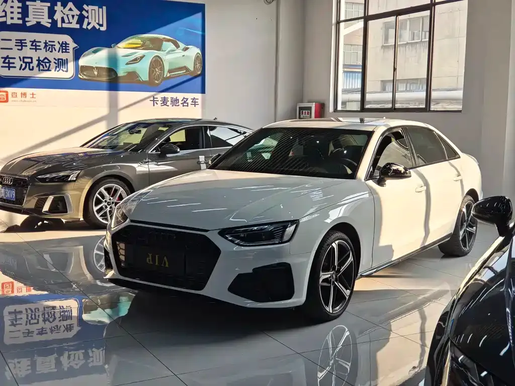 Audi A4L 2024 из CN, фото 1