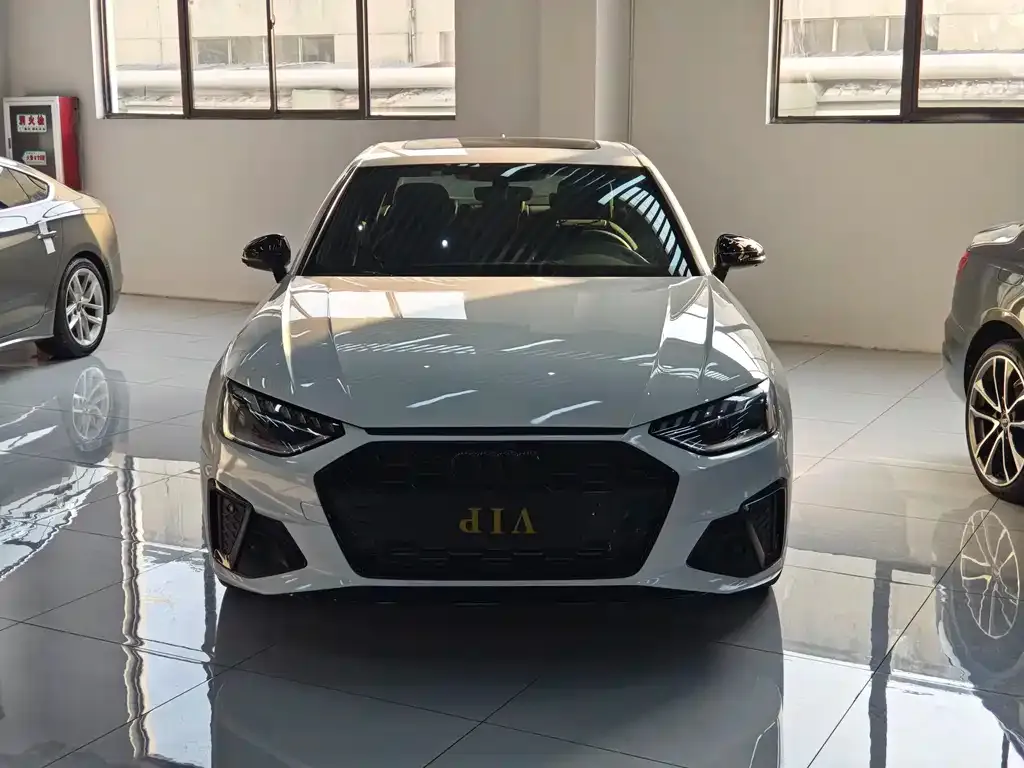 Audi A4L 2024 из CN, фото 2