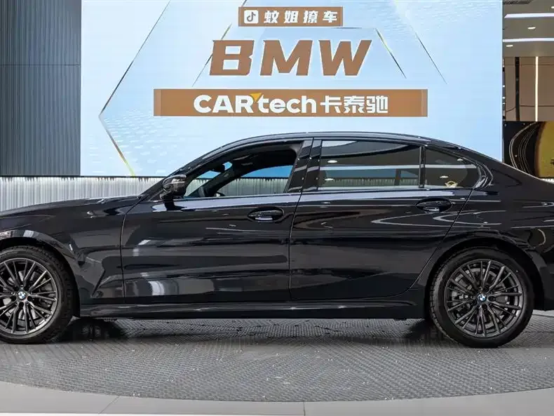 BMW 3 Series 2023 из CN, фото 5