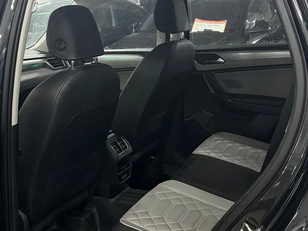Volkswagen Tayron 2023 из CN, фото 5