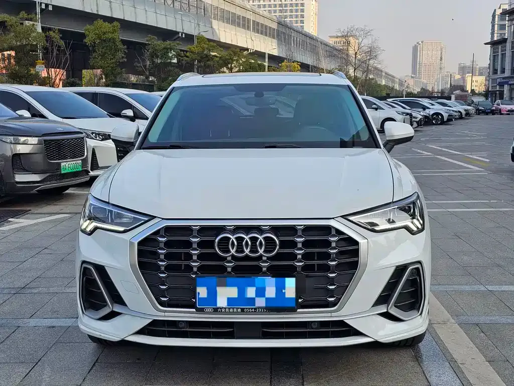 Audi Q3 2021 из CN, фото 2