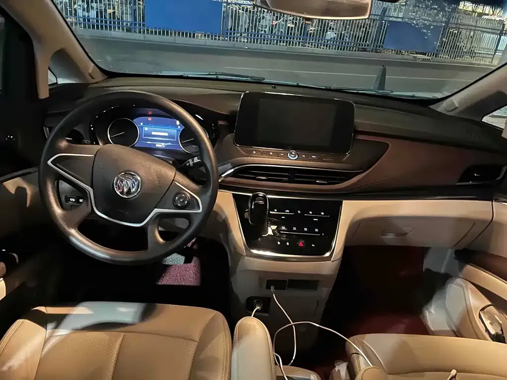 Buick GL8 2025 из CN, фото 5