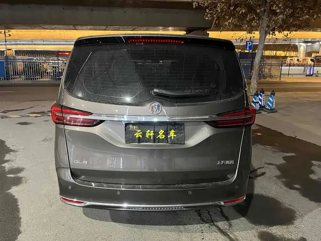 Buick GL8 2025 из CN, фото 8