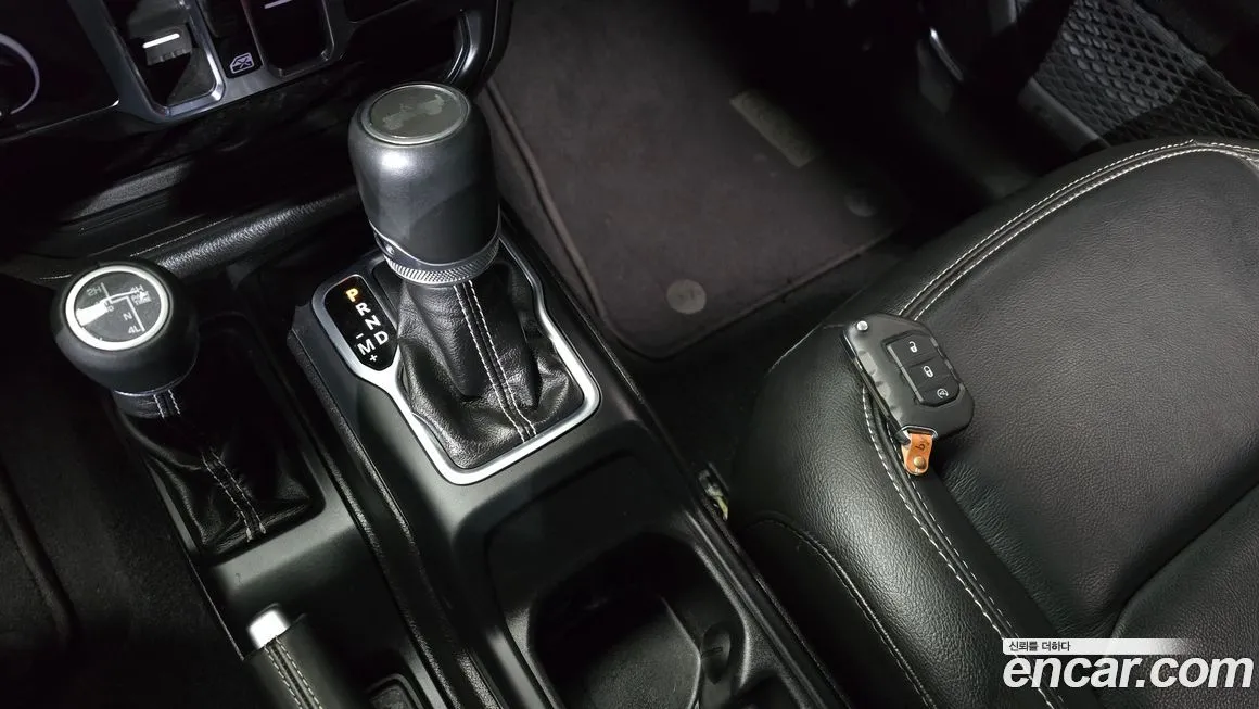 Jeep Wrangler 2022 из KR, фото 7