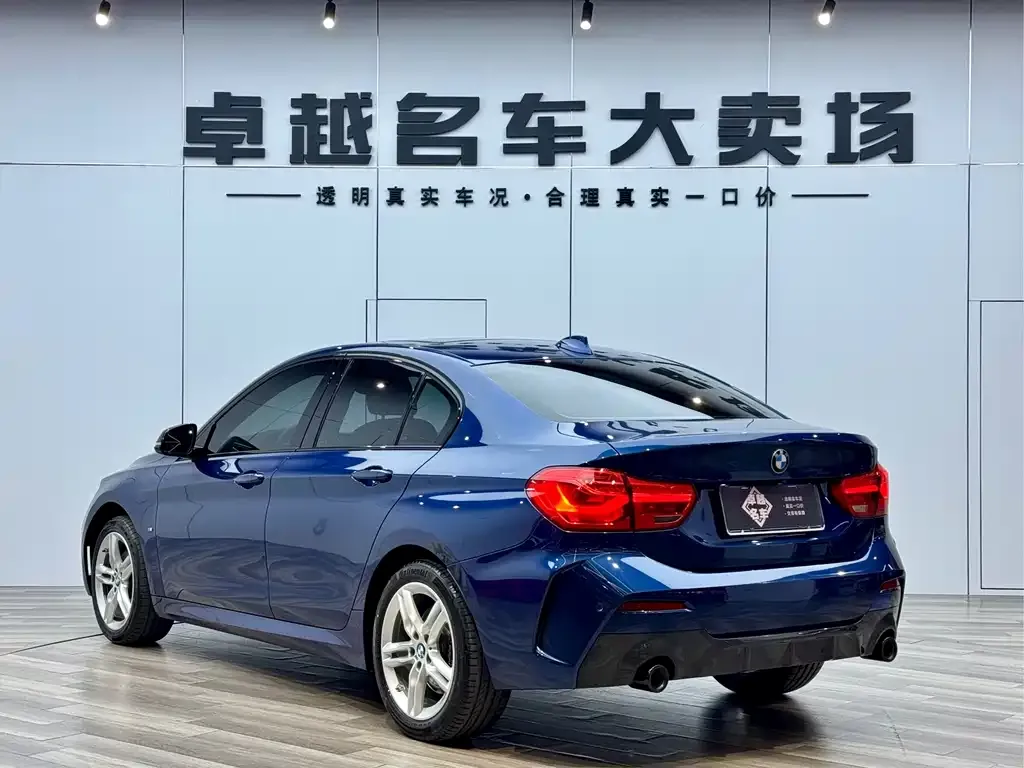 BMW 1 Series 2021 из CN, фото 3