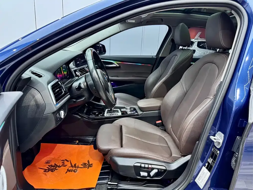 BMW 1 Series 2021 из CN, фото 10