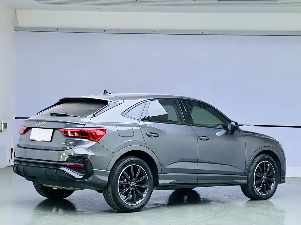 Audi Q3 Sportback 2021 из CN, фото 8