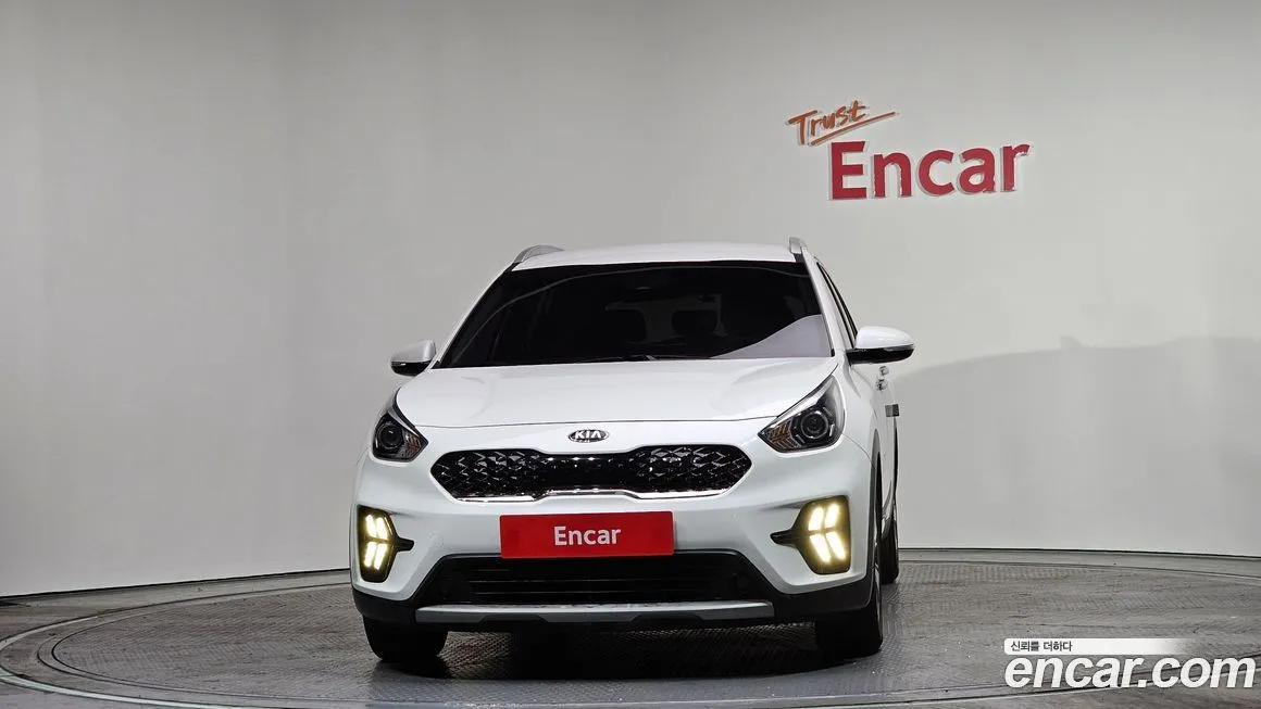 Kia Niro 2021 из KR, фото 3